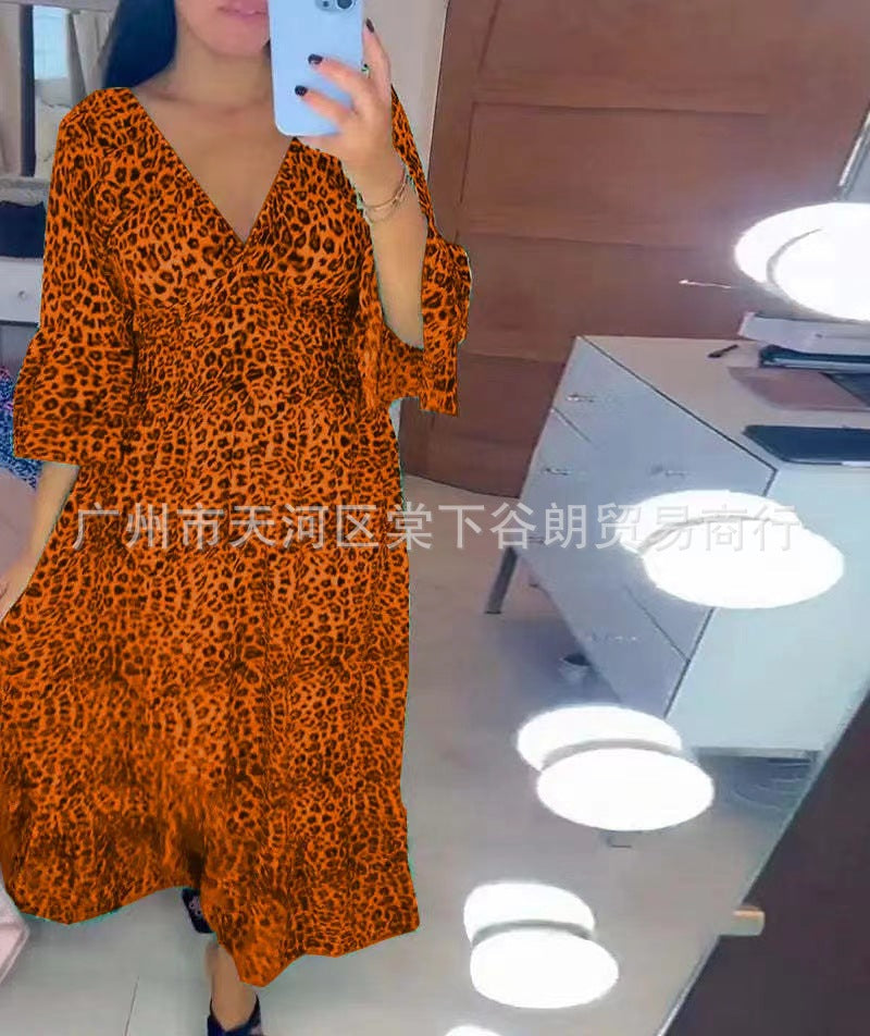 Lockeres Leopardenkleid von Elarova