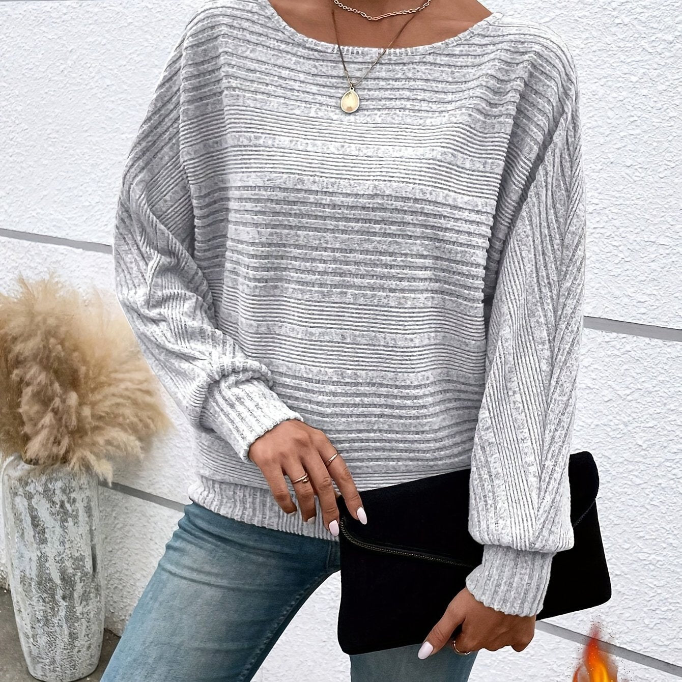 LuxeLoom™ – Exklusiver Damenpullover im Oversize-Look