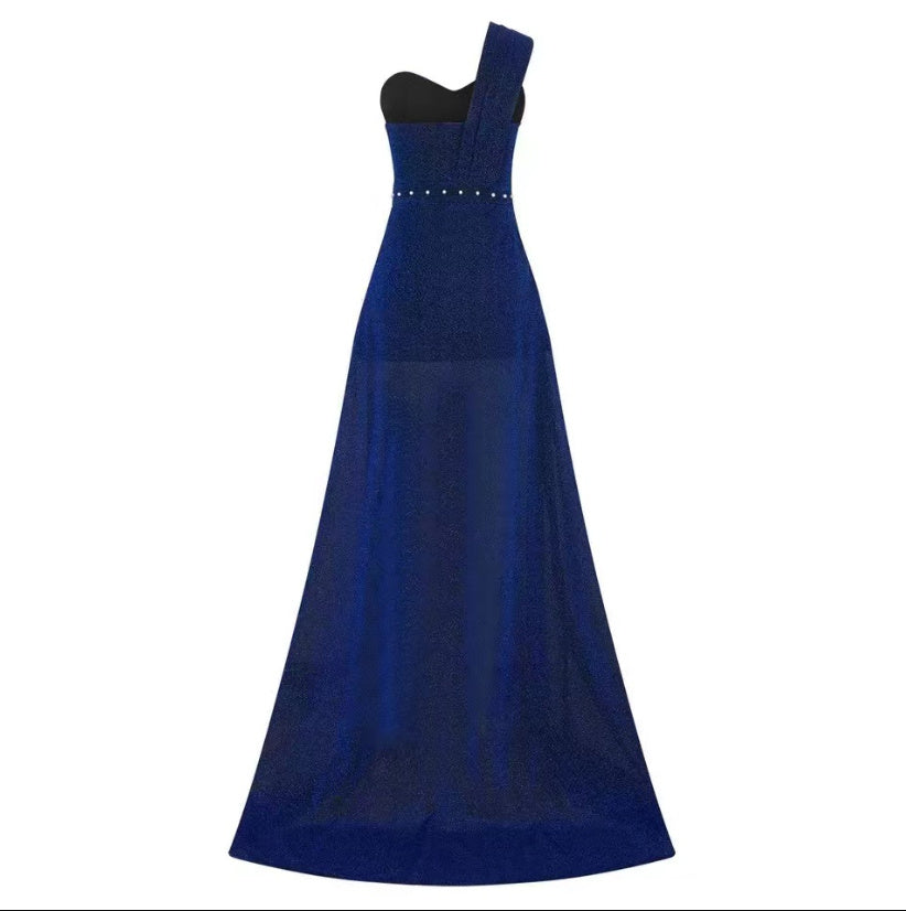 Lydia: Ärmelloses One-Shoulder-Kleid mit Bronzing-Effekt und Beinschlitz