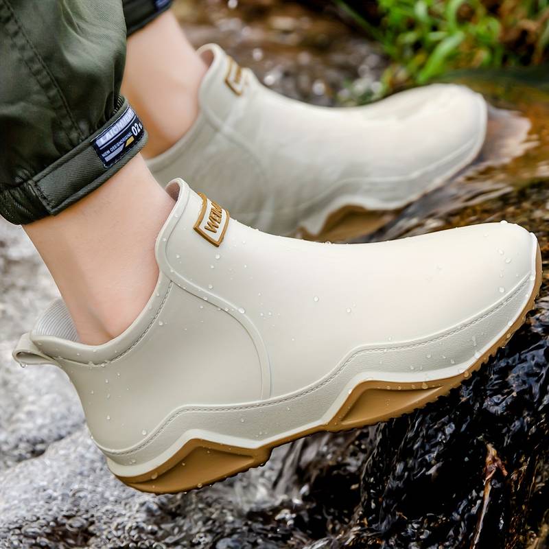 Moderne Orthopädische Gummistiefel von Daryl