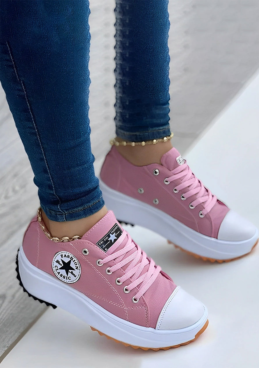 Modische Damensneaker aus Canvas