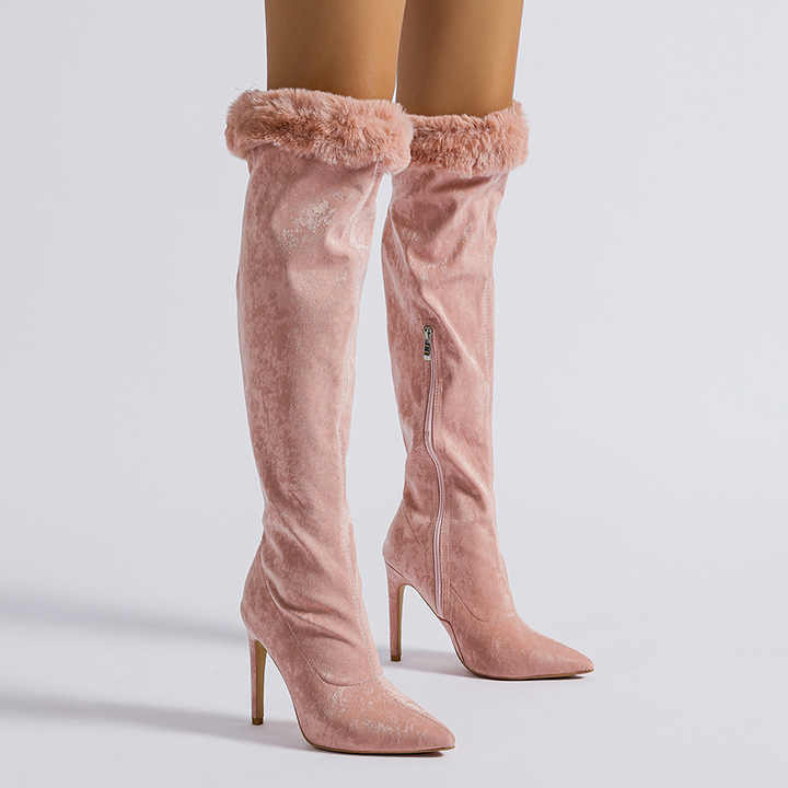 Modische Winterstiefel: Stil, Komfort und Wärme in einem