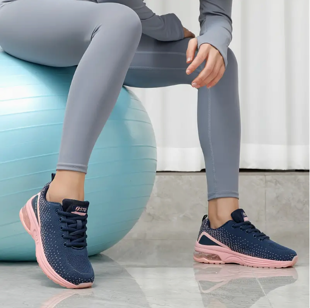 MotionEdge™ – Sportliche Laufschuhe mit Fußgewölbeunterstützung