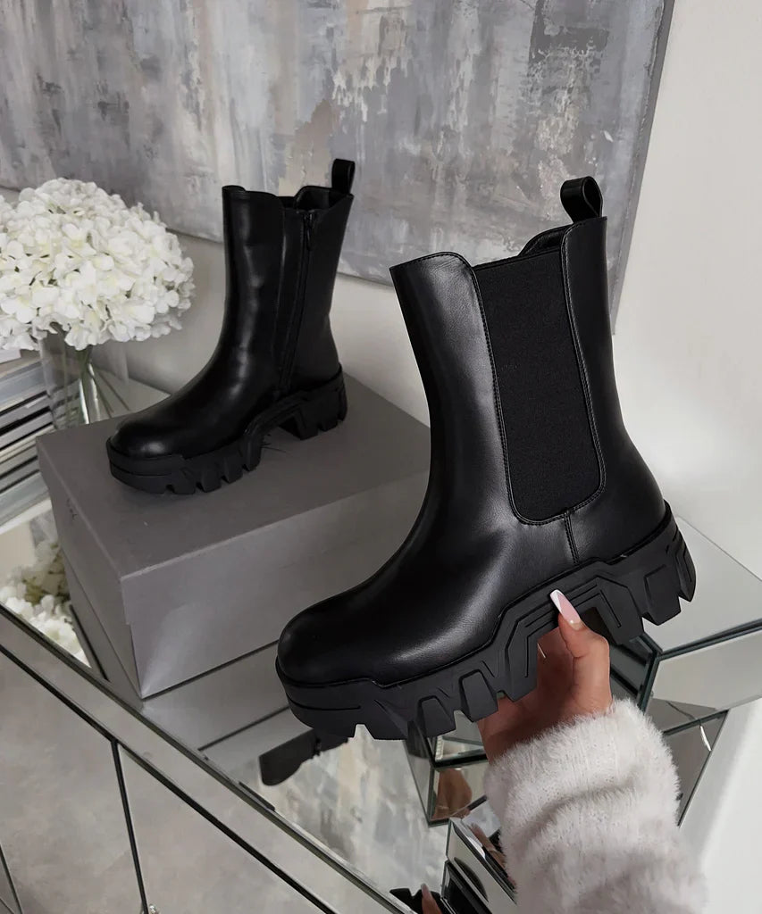 Orthopädisch unterstützte Damen-Stiefel: Stil und Komfort vereint