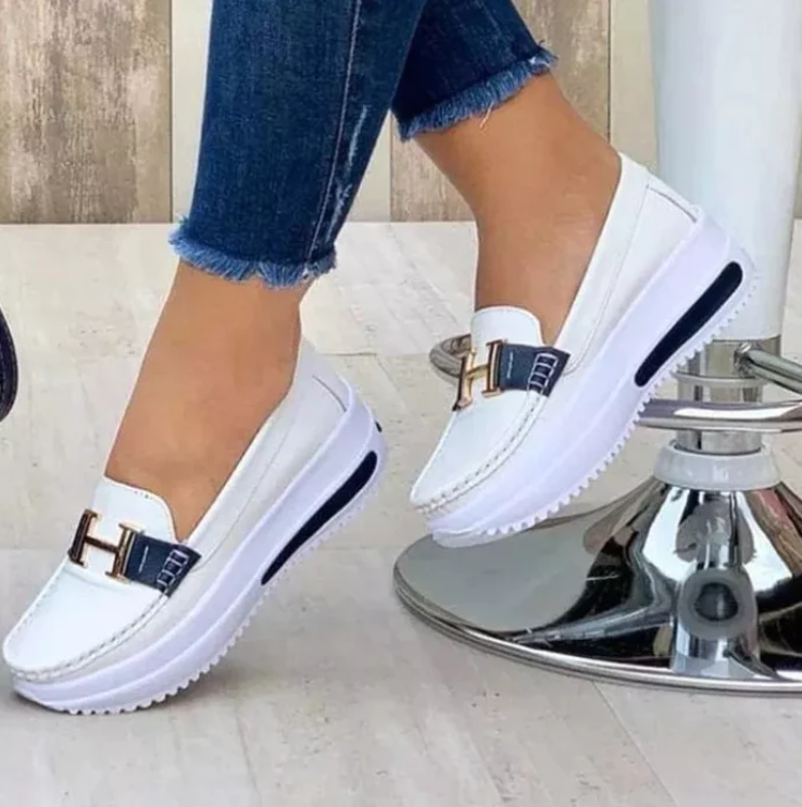 Orthopädische Schuhe für Damen von Laura