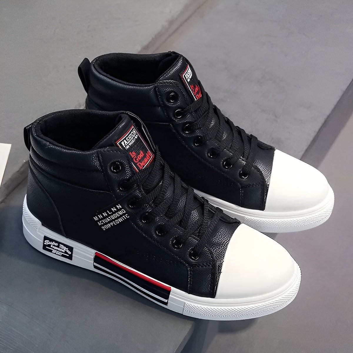 Orthopedic and Fashionable Men's Shoes for All-Day Comfort