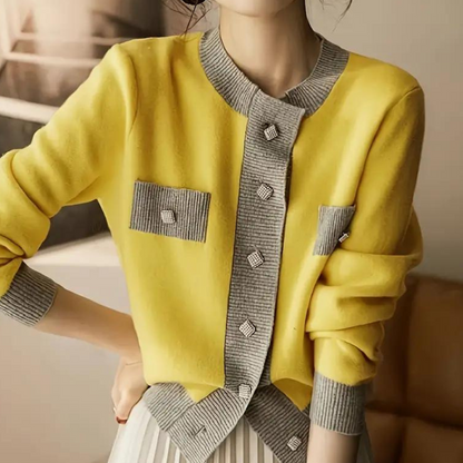 Raffinierte Damenstrickjacke von Rumjana für einen eleganten Auftritt