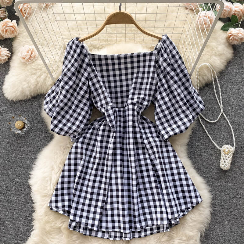 Damenkleid Karree Ausschnitt Puffärmel Modern