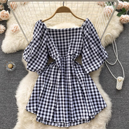 Damenkleid Karree Ausschnitt Puffärmel Modern