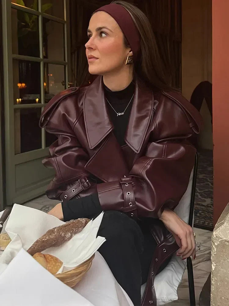Lederjacke Damen Kurz Rot mit Reverskragen