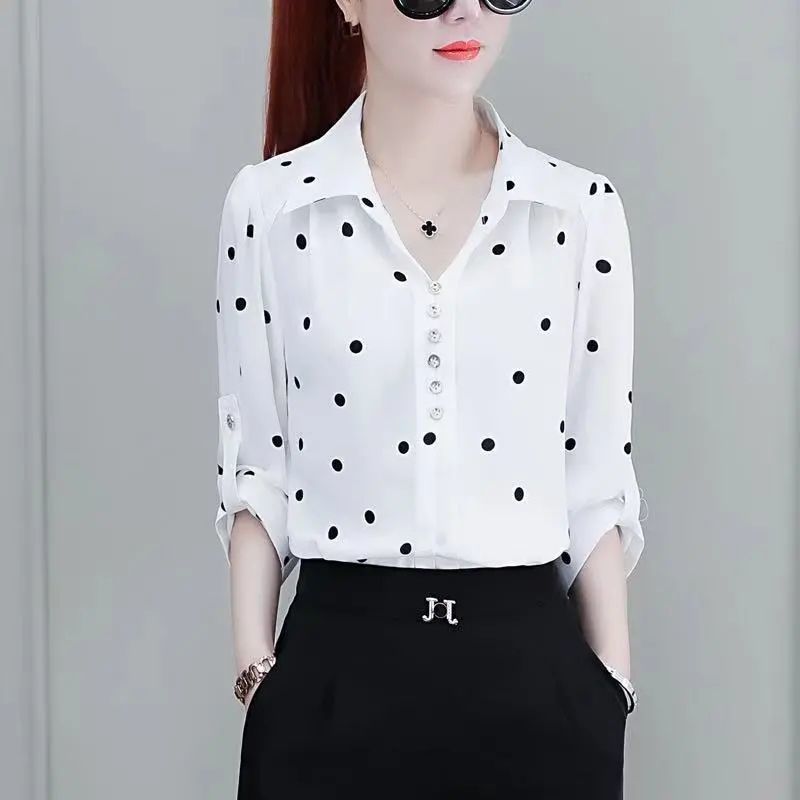 Damen Bluse Chiffon mit Knöpfen und Umschlagkragen Elegant