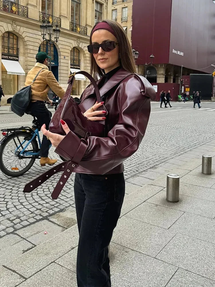 Lederjacke Damen Kurz Rot mit Reverskragen