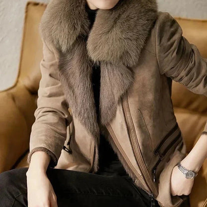 ShearGlam™ – Elegante Lammfelljacke mit Pelzkragen fur Damen