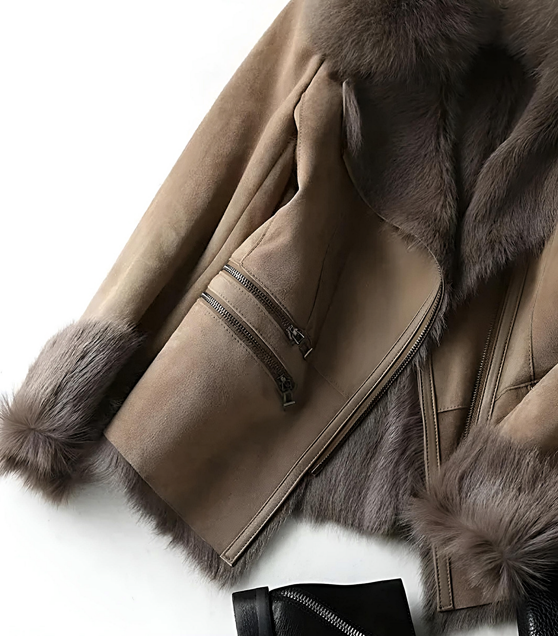 ShearGlam™ – Elegante Lammfelljacke mit Pelzkragen fur Damen
