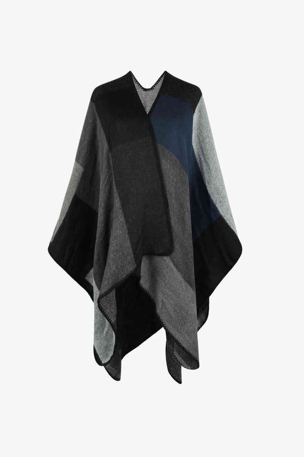 Stilvoller Anouk Poncho im Colorblock-Look