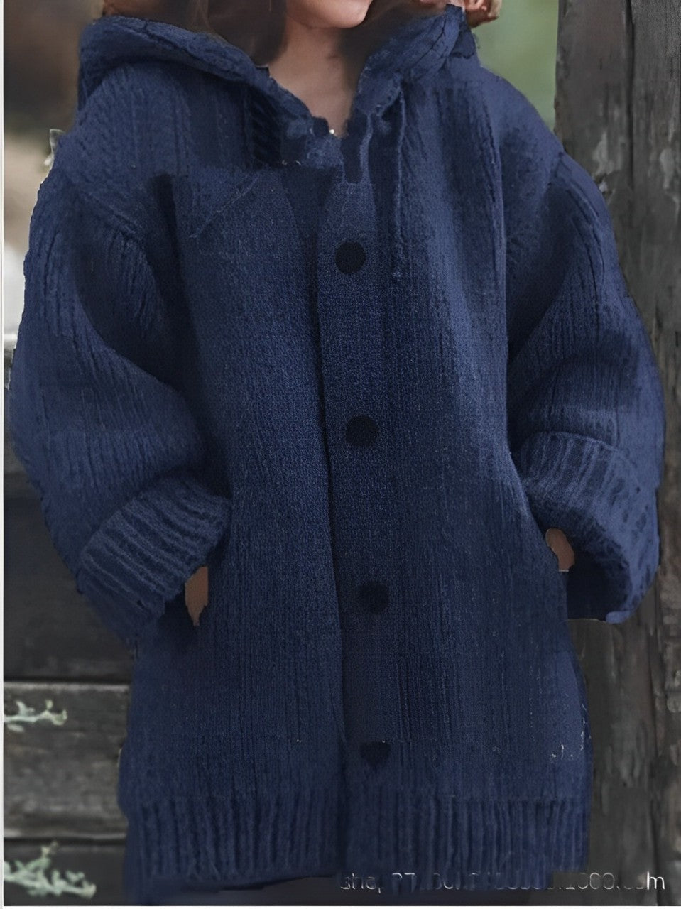 Strickjacke Lorine: Mittelang, dick, mit Kapuze