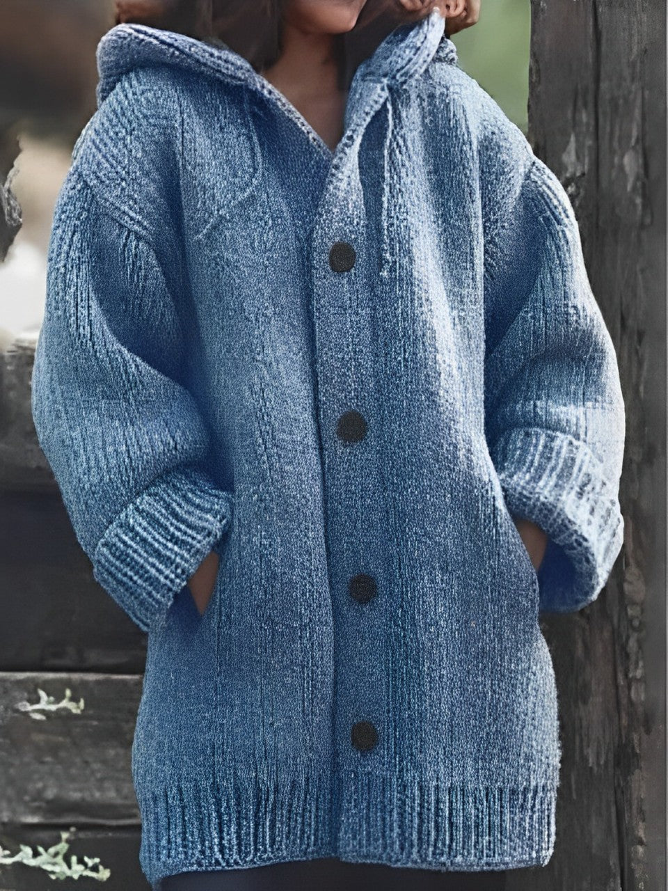 Strickjacke Lorine: Mittelang, dick, mit Kapuze