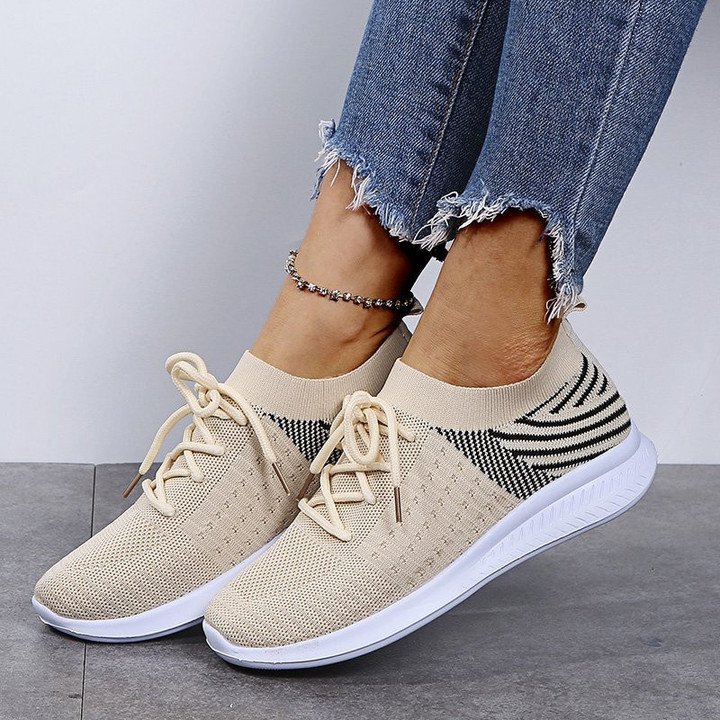 Stylische leichte Sneaker - Agna