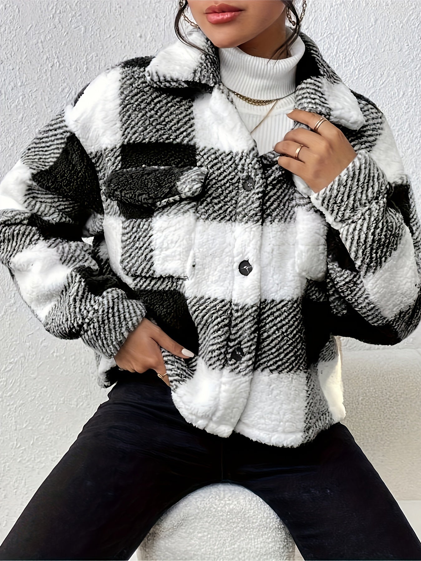 TeddyEase™ – Flauschige Damen Teddyjacke mit Knöpfen
