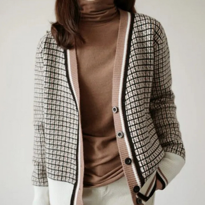 Trendige, legere Strickjacke für Damen von LILO