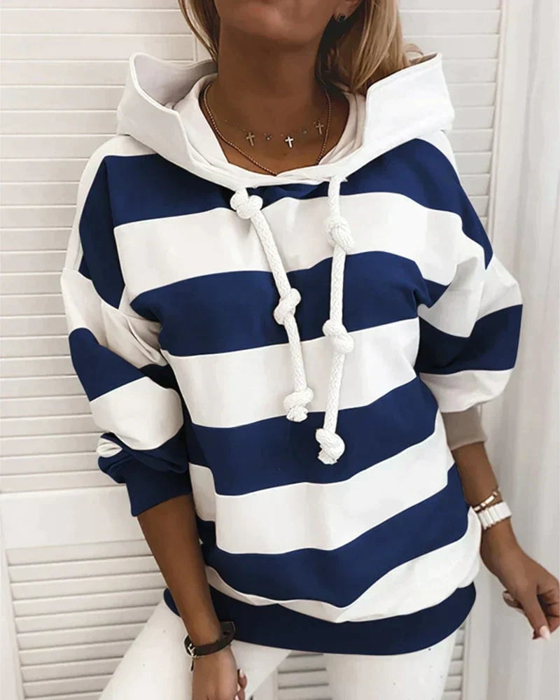 Trendiger Damen-Hoodie von Emma mit Streifen