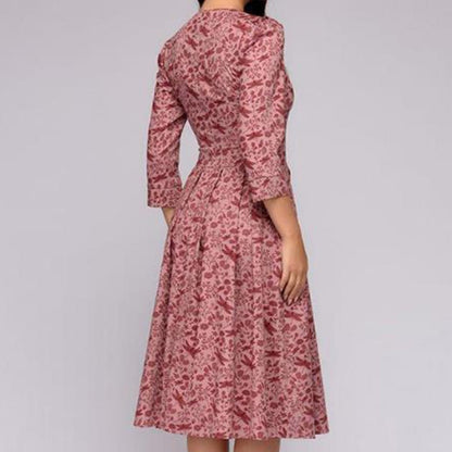 Vintara™ – Elegantes Damenkleid im Retro Stil, Figurbetont & Vielseitig