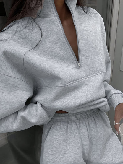 VitaLuxe™ – Eleganter Damen Trainingsanzug mit Stehkragen
