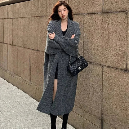 Wintertaugliche Strickjacke von Wesara für Damen mit Kragen und Patchworkmuster