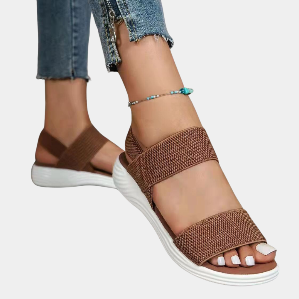 Zeitlose, elegante Damensandalen mit Keilabsatz