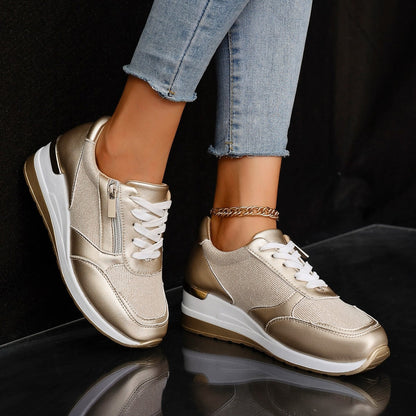 Stilvolle Sneaker mit hohen Sohlen Metallic Silber Gold