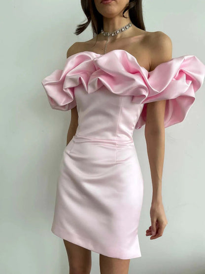 Madison™ – Damen Off-Shoulder Satin Kleid mit Rüschen und Eleganz