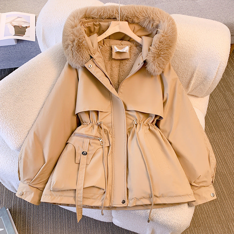 und warmer Wintermantel für Damen