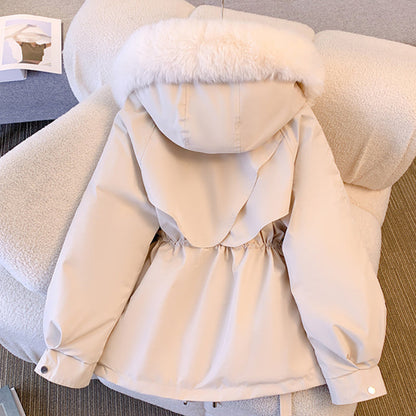 und warmer Wintermantel für Damen